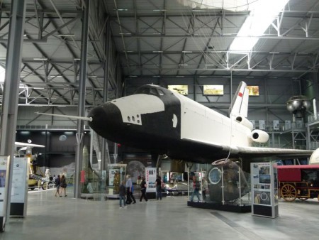 Raketoplán Buran.